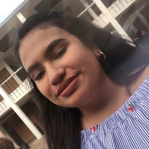 Meet your Posher, Maylin